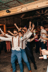 groomsmen dancing